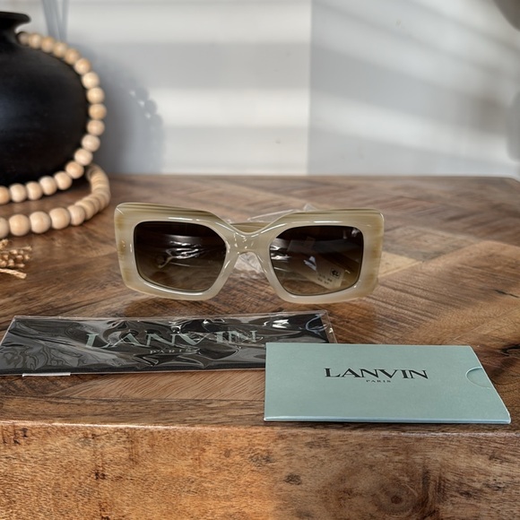 NWT⚠️ Authentic LANVIN 50mm Gradient Square Designer Sunglasses🤎🕶️🌅 - Picture 13 of 17